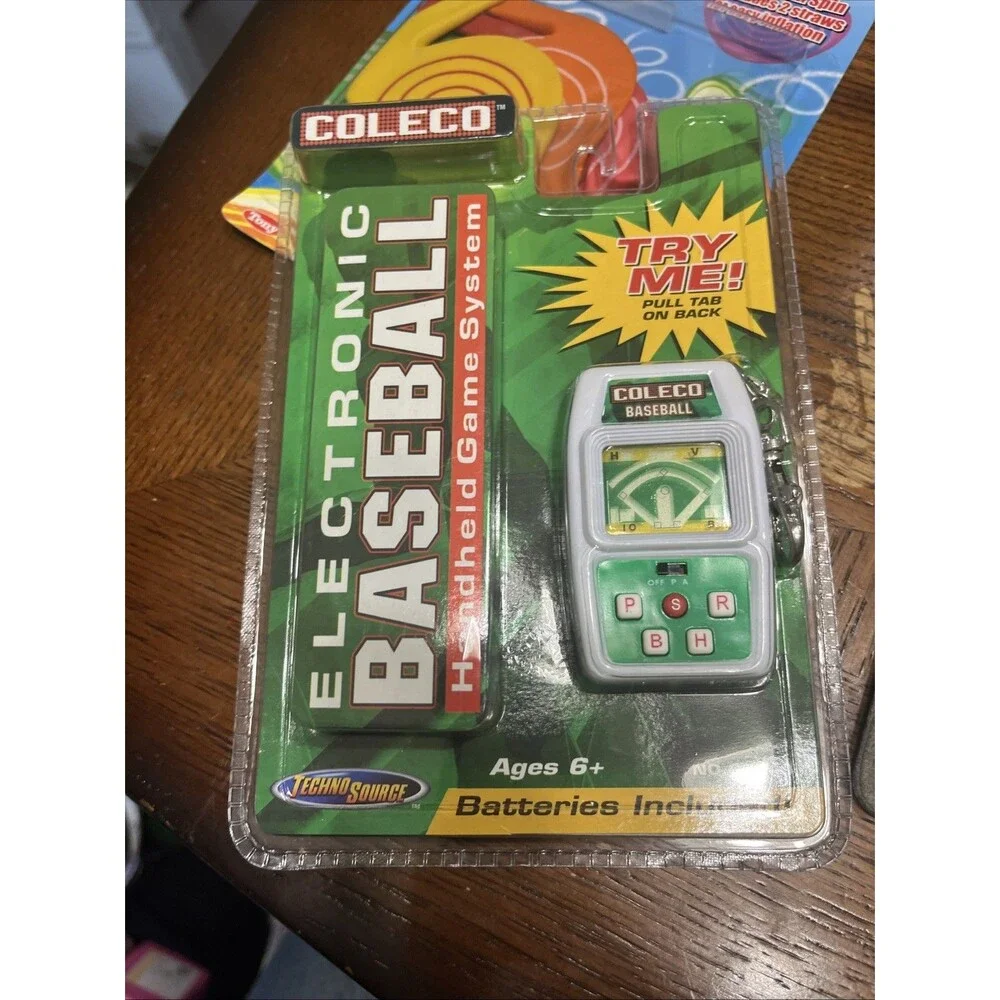 Coleco Electronic Baseball Handheld 2005 Game System Keychain ~ VINTAGE ~ NIP